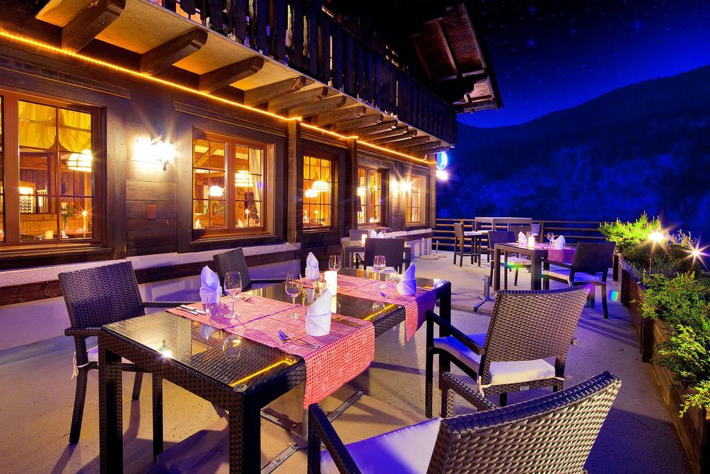 Hotel Aux Mille Etoiles Salvan 외부 사진