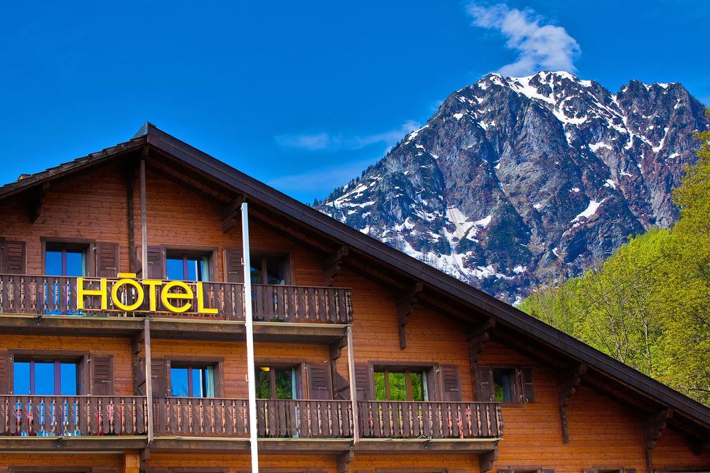 Hotel Aux Mille Etoiles Salvan 외부 사진