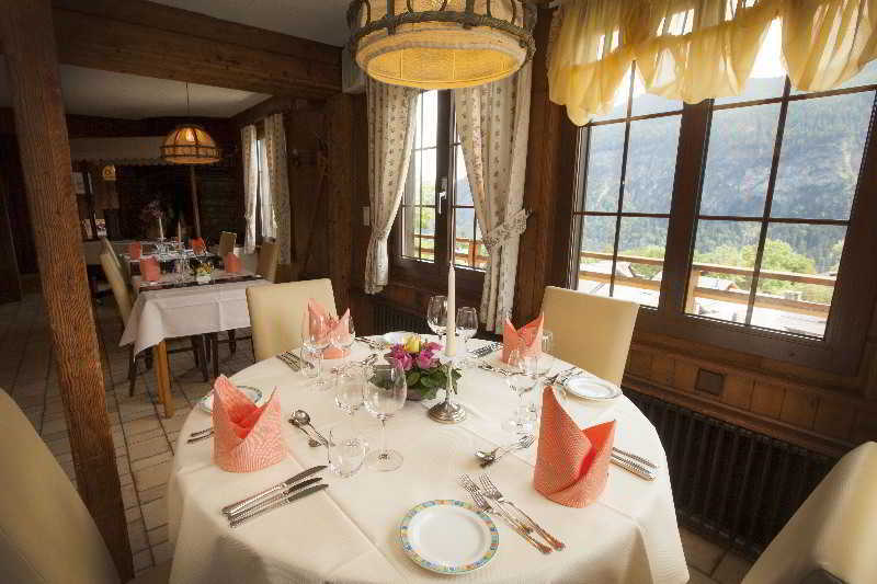 Hotel Aux Mille Etoiles Salvan 외부 사진