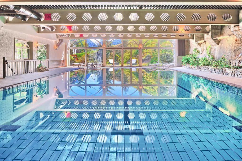 Hotel Aux Mille Etoiles Salvan 외부 사진